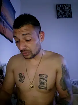 Zoltanioan26 online show from April 6, 2026, 1:23 am