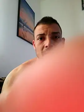 Zoltanioan26 online show from April 3, 2026, 7:37 am