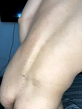 fullpasionkv220 online show from January 9, 2026, 1:23 am