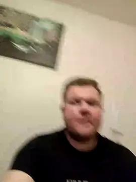 Snapshot of titovilan_PL chatting on February 27, 2025, 3:26 pm titovilan PL online show from February 27, 2025, 3:26 pm