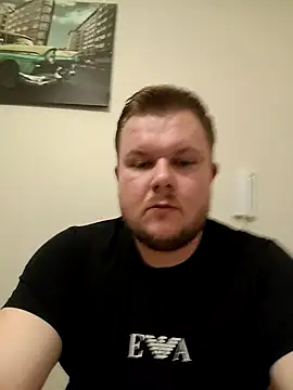 Snapshot of titovilan_PL chatting on February 25, 2025, 6:23 pm titovilan PL online show from February 25, 2025, 6:23 pm