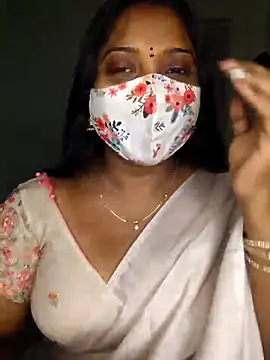 Snapshot of vani-09 chatting on March 20, 2025, 2:19 am vani-09 online show from March 20, 2025, 2:19 am