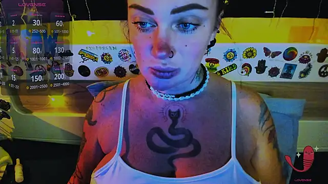 EllieOz online show from February 8, 2026, 3:21 pm