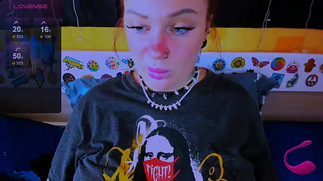 Snapshot of EllieOz chatting on March 15, 2025, 1:07 pm EllieOz online show from March 15, 2025, 1:07 pm