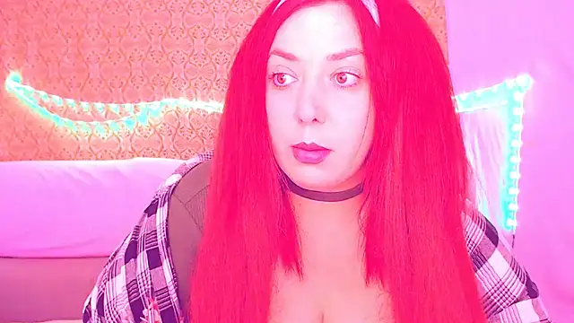 Snapshot of SecrettBela chatting on November 30, 2025, 11:55 am SecrettBela online show from November 30, 2025, 11:55 am