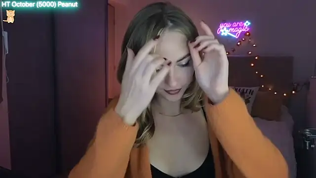 Miss Aliannaa online show from October 5, 2025, 7:59 pm