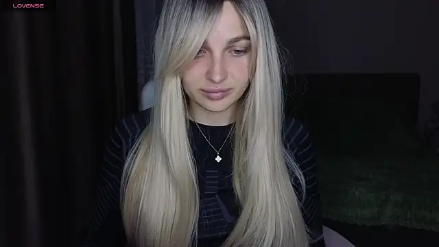 Snapshot of Yoda21 chatting on November 7, 2025, 6:12 pm Yoda21 online show from November 7, 2025, 6:12 pm