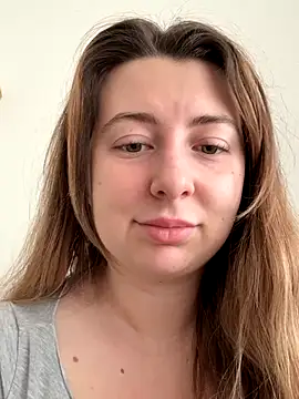 Snapshot of curvyflawless chatting on November 27, 2025, 7:42 am curvyflawless online show from November 27, 2025, 7:42 am