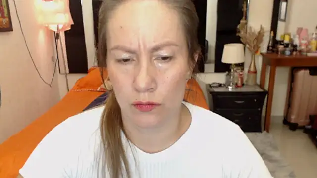 CATRINA-83 online show from October 28, 2025, 9:36 pm