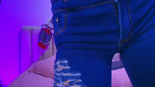 Snapshot of arl_chloee chatting on December 17, 2025, 3:11 am arl chloee online show from December 17, 2025, 3:11 am