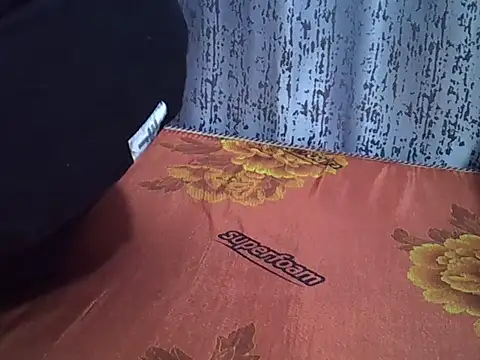 Snapshot of sweet_veee chatting on October 7, 2025, 7:15 pm sweet veee online show from October 7, 2025, 7:15 pm