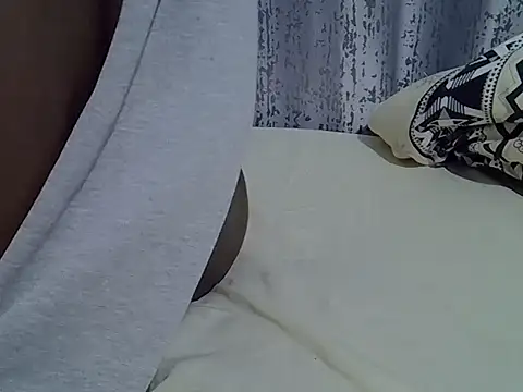 Snapshot of sweet_veee chatting on September 27, 2025, 7:36 am sweet veee online show from September 27, 2025, 7:36 am