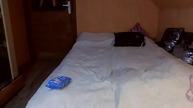 Snapshot of tmona1917 chatting on September 23, 2025, 11:06 am tmona1917 online show from September 23, 2025, 11:06 am