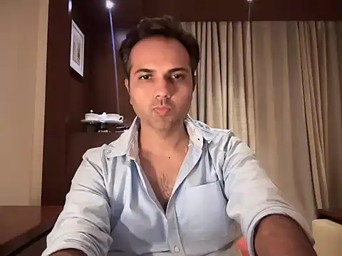 Snapshot of immog727 chatting on November 24, 2025, 4:51 pm immog727 online show from November 24, 2025, 4:51 pm