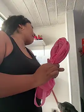 emmyjhonson07 online show from March 19, 2026, 1:44 pm