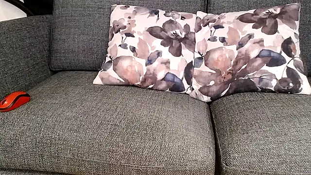 Snapshot of Just-For-You-All chatting on November 7, 2025, 8:46 pm Just-For-You-All online show from November 7, 2025, 8:46 pm