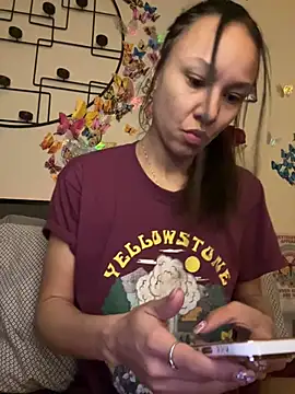  Neeka  online show from February 22, 2025, 1:46 pm