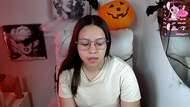 SamanthaRoldaan online show from October 26, 2025, 2:17 pm