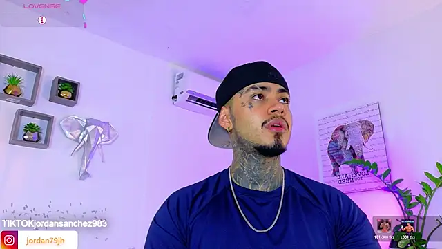 JordanSmiith  online show from March 26, 2026, 9:46 pm