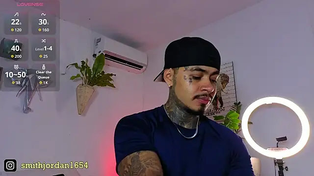 Snapshot of JordanSmiith_ chatting on November 7, 2025, 9:08 pm JordanSmiith online show from November 7, 2025, 9:08 pm