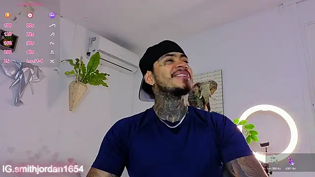 Snapshot of JordanSmiith_ chatting on November 28, 2025, 8:42 pm JordanSmiith online show from November 28, 2025, 8:42 pm