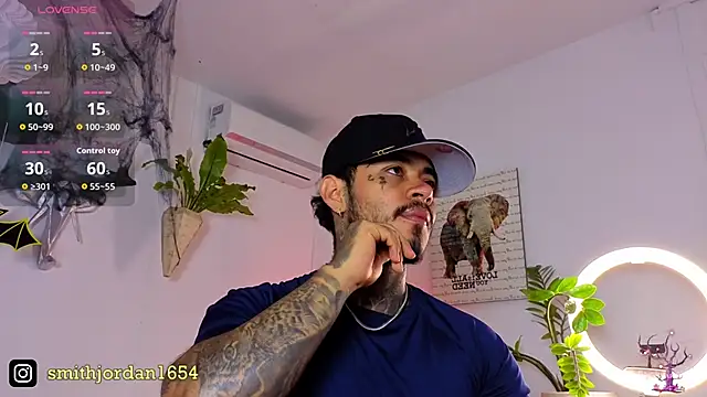 Snapshot of JordanSmiith_ chatting on October 29, 2025, 9:14 pm JordanSmiith online show from October 29, 2025, 9:14 pm