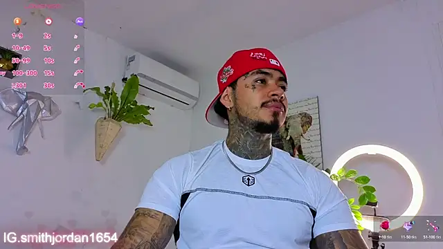 Snapshot of JordanSmiith_ chatting on November 20, 2025, 9:25 pm JordanSmiith online show from November 20, 2025, 9:25 pm