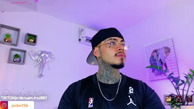 JordanSmiith  online show from March 30, 2026, 8:54 pm