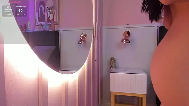 Snapshot of chloe_watson_ chatting on November 9, 2025, 8:02 pm chloe watson online show from November 9, 2025, 8:02 pm