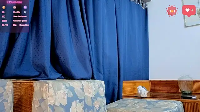 Snapshot of bbcblackhot34 chatting on November 28, 2025, 4:45 am bbcblackhot34 online show from November 28, 2025, 4:45 am