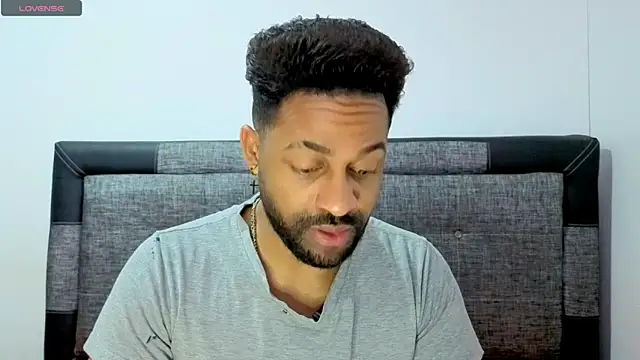 Snapshot of bbcblackhot34 chatting on November 8, 2025, 4:05 am bbcblackhot34 online show from November 8, 2025, 4:05 am