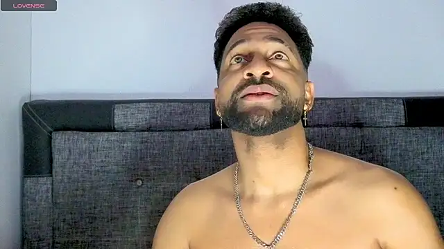 Snapshot of bbcblackhot34 chatting on November 2, 2025, 3:33 am bbcblackhot34 online show from November 2, 2025, 3:33 am