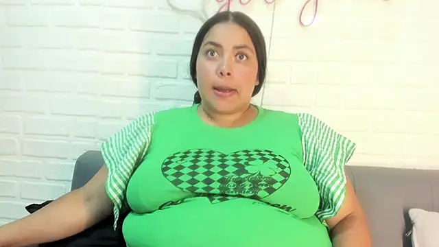 tatijara online show from October 2, 2025, 7:17 pm