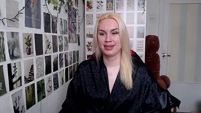 CapriScorpion online show from March 10, 2026, 10:19 am