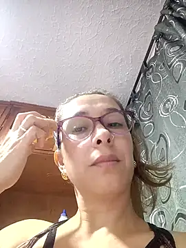 mademonsexy online show from February 10, 2026, 12:09 am