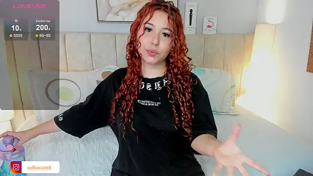 Atenea cuteee online show from September 18, 2025, 7:17 pm