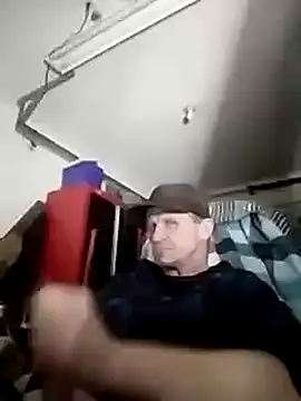 Snapshot of ironwood420 chatting on January 4, 2025, 2:04 pm ironwood420 online show from January 4, 2025, 2:04 pm