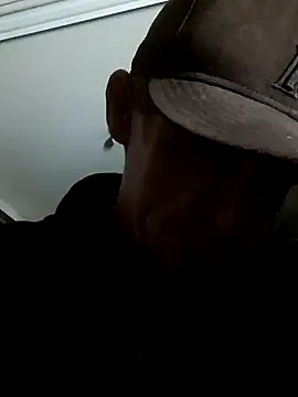 Snapshot of ironwood420 chatting on January 6, 2025, 12:02 pm ironwood420 online show from January 6, 2025, 12:02 pm