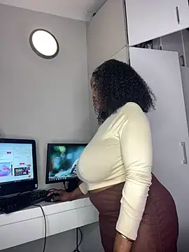Snapshot of Bustygoddess32 chatting on June 22, 2026, 8:50 pm Bustygoddess32 online show from June 22, 2026, 8:50 pm