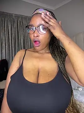 Bustygoddess32 online show from May 15, 2026, 11:14 pm