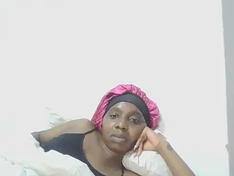 Sexxybella27 online show from September 22, 2025, 1:00 am