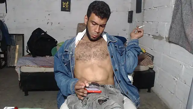 Snapshot of erik_alexander chatting on November 6, 2025, 2:04 am erik alexander online show from November 6, 2025, 2:04 am