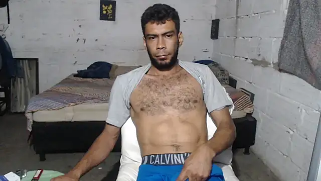 Snapshot of erik_alexander chatting on November 7, 2025, 3:11 am erik alexander online show from November 7, 2025, 3:11 am