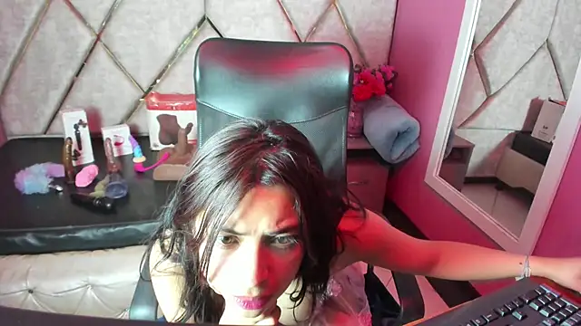 Prety Nany online show from October 24, 2025, 5:50 am