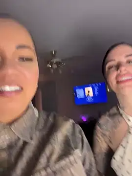 DestineeJayde online show from May 10, 2026, 7:01 am
