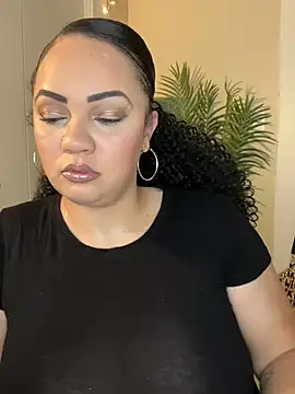 Snapshot of DestineeJayde chatting on January 19, 2025, 7:15 am DestineeJayde online show from January 19, 2025, 7:15 am