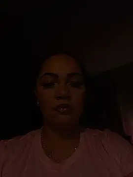 Snapshot of DestineeJayde chatting on February 11, 2026, 5:51 am DestineeJayde online show from February 11, 2026, 5:51 am