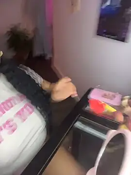 DestineeJayde online show from May 28, 2026, 5:04 am