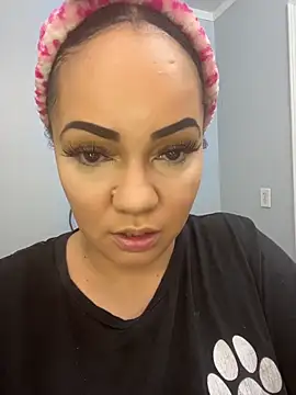 Snapshot of DestineeJayde chatting on December 14, 2025, 4:18 am DestineeJayde online show from December 14, 2025, 4:18 am