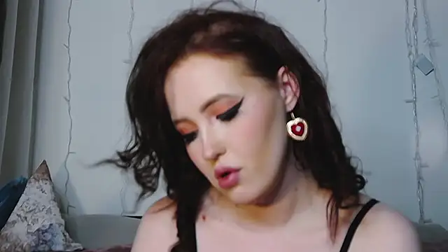 Snapshot of IrinaArt chatting on January 26, 2025, 6:48 pm IrinaArt online show from January 26, 2025, 6:48 pm